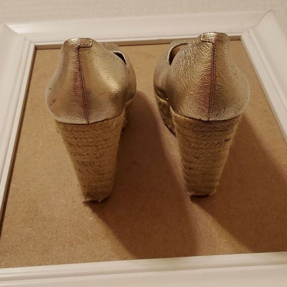 Jessica Simpson gold peep toe platform wedge shoes size 6.5 - Picture 4 of 11